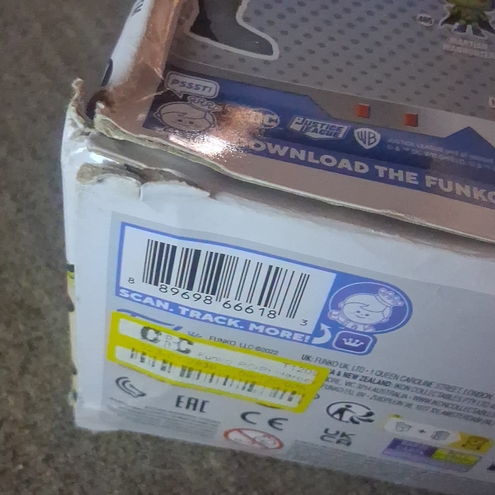 Funko Pop! Heroes Aquaman #464 Target Exclusive - Justice League (Damaged Box) - Picture 3 of 9